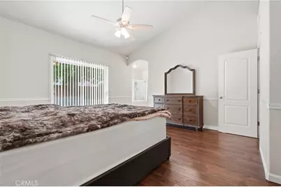 4651 W Morris Avenue, Fresno, CA 93722 - Photo 33