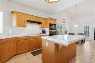 4651 W Morris Ave, Fresno, CA 93722 - Photo 17