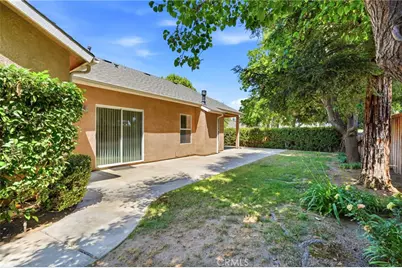 4651 W Morris Avenue, Fresno, CA 93722 - Photo 41