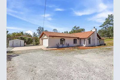 42704 Deep Forest, Coarsegold, CA 93614 - Photo 3
