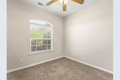 6249 W Dovewood, Fresno, CA 93723 - Photo 13