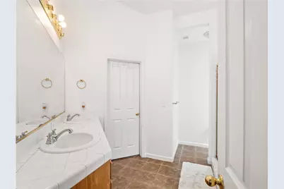 6249 W Dovewood, Fresno, CA 93723 - Photo 21
