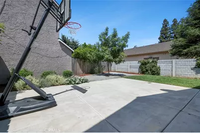 8735 N Cedar Avenue #109, Fresno, CA 93720 - Photo 27