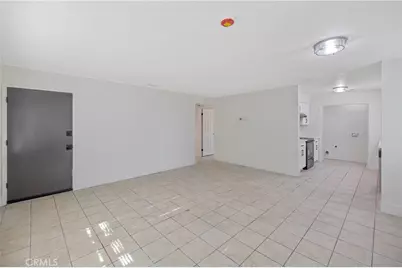 2251 E Clay Avenue, Fresno, CA 93701 - Photo 7