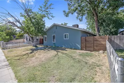 2251 E Clay Avenue, Fresno, CA 93701 - Photo 3
