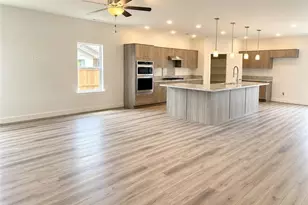 3802 Via Capitola, Madera, CA 93637 - Photo 3