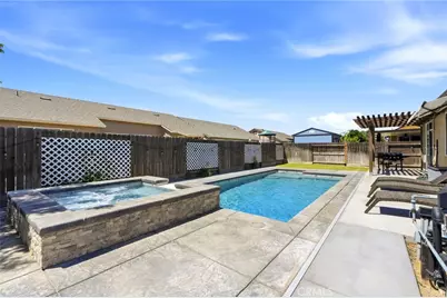 1383 E Donnybrook, Hanford, CA 93230 - Photo 43