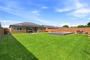 2045 W Chianti Way, Hanford, CA 93230 - Photo 35