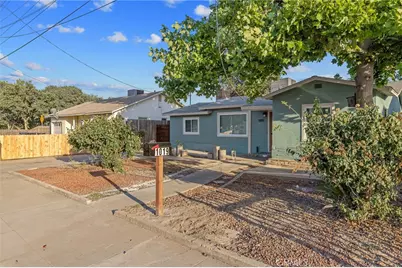 1019 E Laurel Avenue, Visalia, CA 93292 - Photo 3
