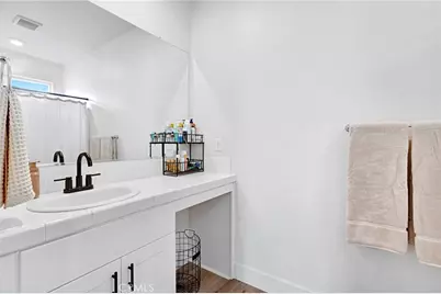 1386 Shoreside, Madera, CA 93637 - Photo 25