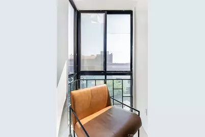 222 S Central #428, Los Angeles, CA 90012 - Photo 5