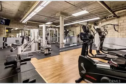 222 S Central #428, Los Angeles, CA 90012 - Photo 29