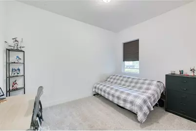 1736 N Renn, Clovis, CA 93619 - Photo 11