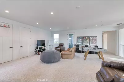 1736 N Renn, Clovis, CA 93619 - Photo 17
