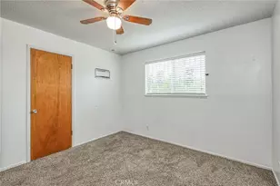 638 W Sussex Way, Fresno, CA 93705 - Photo 19