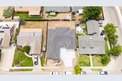 181 Grace Court, Lemoore, CA 93245 - Photo 5