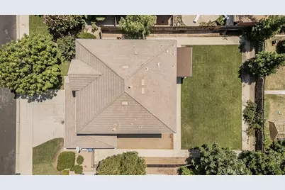 1948 Austin, Clovis, CA 93611 - Photo 5