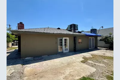 1620 N D, Madera, CA 93638 - Photo 13
