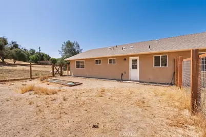 29215 Yosemite Springs, Coarsegold, CA 93614 - Photo 31