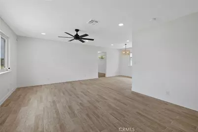 6125 E Mount Whitney, Laton, CA 93242 - Photo 7