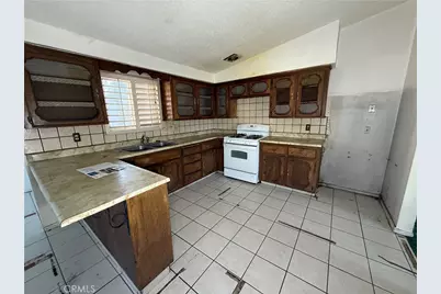 1152 E Drummond, Fresno, CA 93706 - Photo 5
