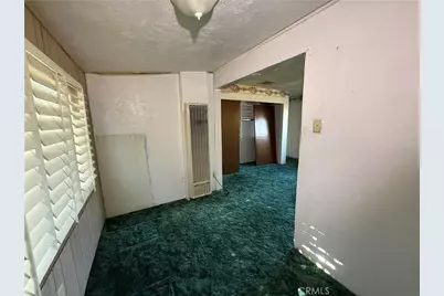 1152 E Drummond, Fresno, CA 93706 - Photo 19