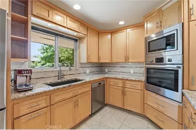 1154 W Tenaya Way, Fresno, CA 93711 - Photo 17