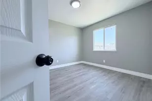1725 Crowell St, Livingston, CA 95334 - Photo 13