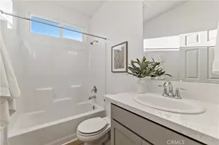 6690 E Adena, Fresno, CA 93727 - Photo 17