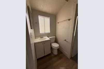 4079 E Heaton Avenue, Fresno, CA 93702 - Photo 9