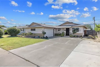 1585 Mulberry Lane, Lemoore, CA 93245 - Photo 5