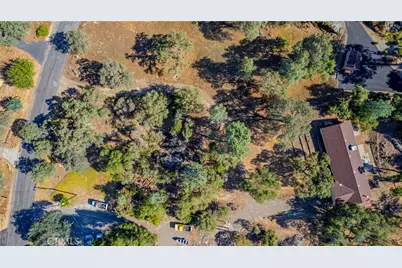 29610 Kit Carson Court, Coarsegold, CA 93614 - Photo 31
