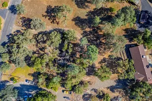 29610 Kit Carson Ct, Coarsegold, CA 93614 - Photo 31