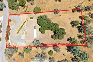30491 Sentinel Dr, Coarsegold, CA 93614 - Photo 7