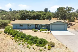 30491 Sentinel Dr, Coarsegold, CA 93614 - Photo 3