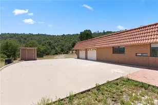 38720 Hwy 41, Oakhurst, CA 93644 - Photo 33