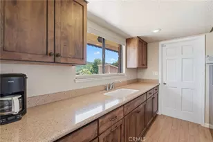38720 Hwy 41, Oakhurst, CA 93644 - Photo 25