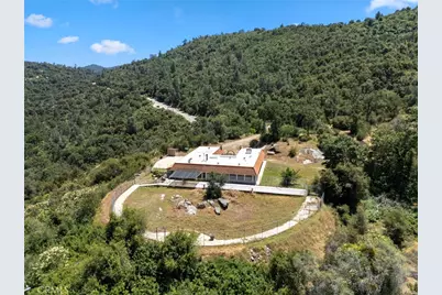 38720 Highway 41, Oakhurst, CA 93644 - Photo 49