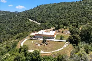 38720 Hwy 41, Oakhurst, CA 93644 - Photo 49