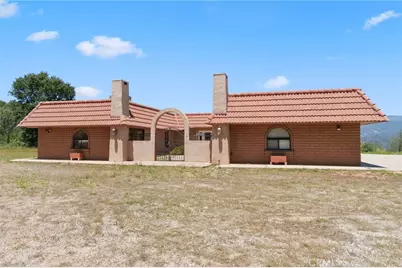 38720 Highway 41, Oakhurst, CA 93644 - Photo 3