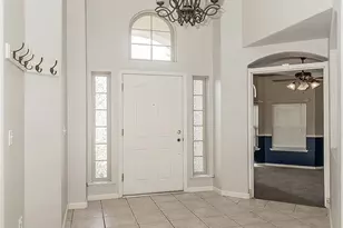 6589 E Michigan, Fresno, CA 93727 - Photo 5