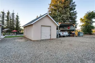 8485 N Madsen, Clovis, CA 93619 - Photo 11