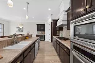 1563 E Via Mirasol, Fresno, CA 93730 - Photo 17