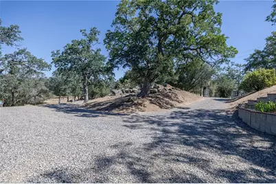 36846 Batti Road, Coarsegold, CA 93614 - Photo 35