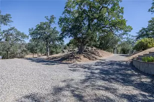 36846 Batti Rd, Coarsegold, CA 93614 - Photo 35