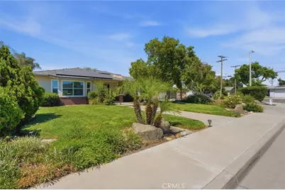 100 W Adrian Way, Hanford, CA 93230 - Photo 3