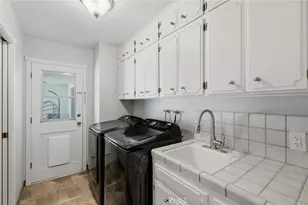 100 W Adrian Way, Hanford, CA 93230 - Photo 33