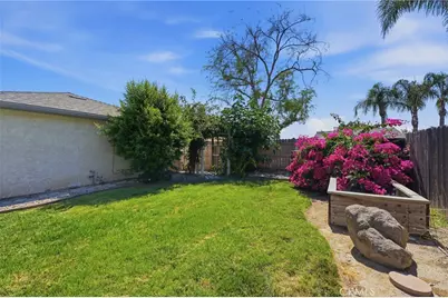 100 W Adrian Way, Hanford, CA 93230 - Photo 43