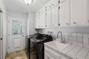 100 W Adrian Way, Hanford, CA 93230 - Photo 33
