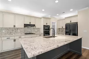2222 Carson, Clovis, CA 93611 - Photo 17